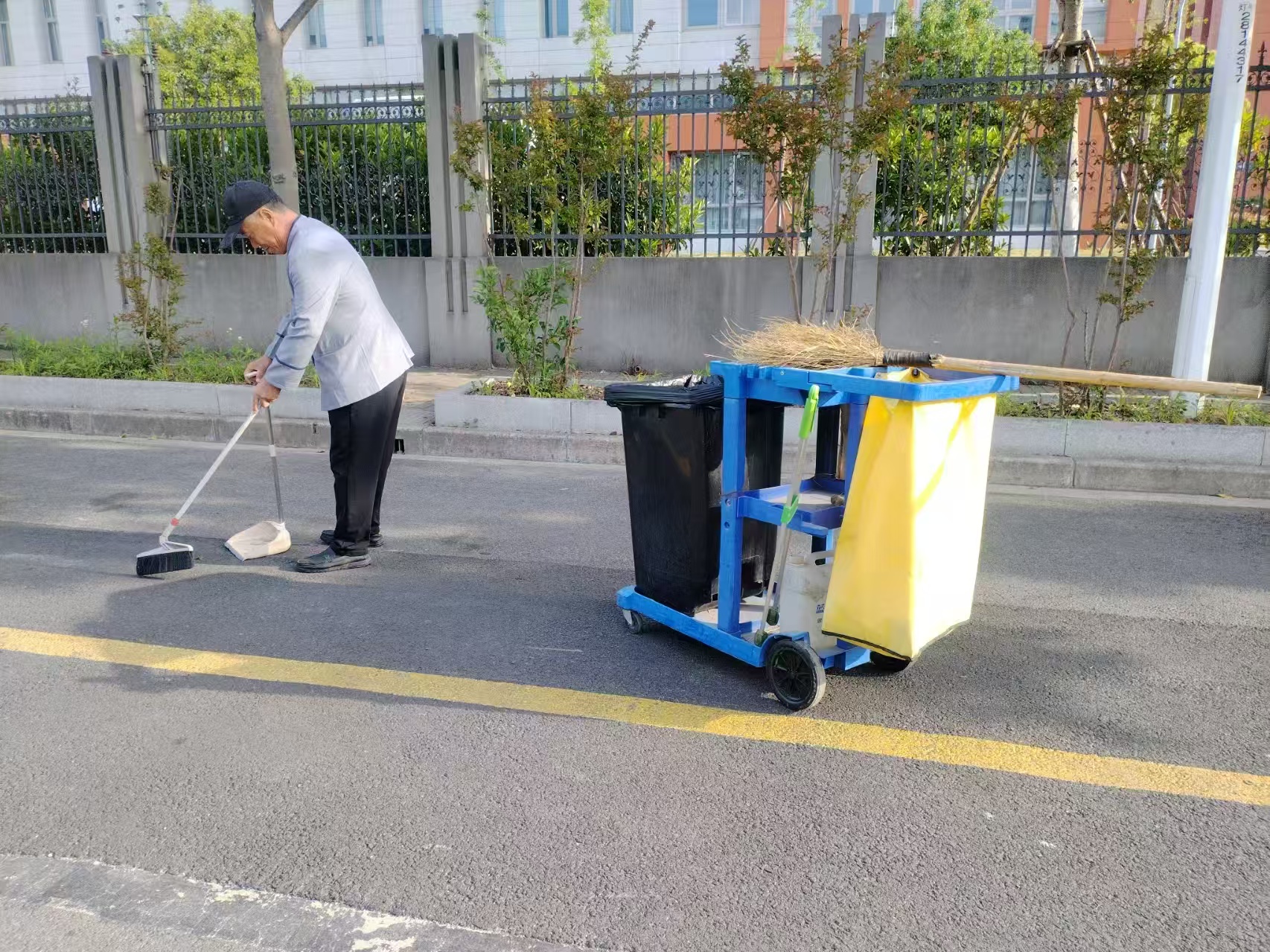 _cgi-bin_mmwebwx-bin_webwxgetmsgimg__&MsgID=4558748360749125296&skey=<a href=